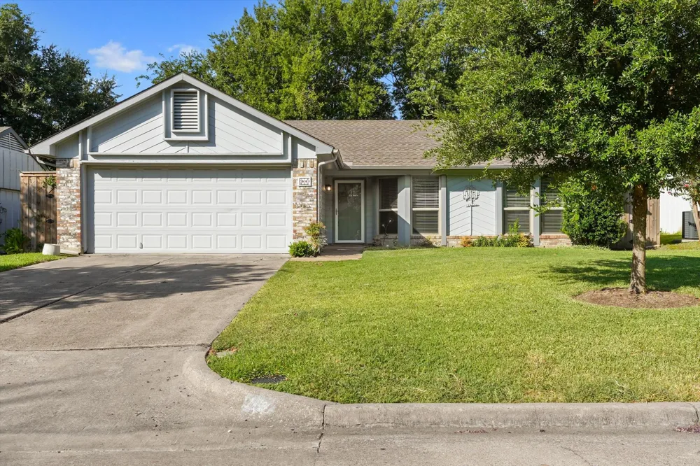 207 Mapleridge Drive Rockwall, TX 75032