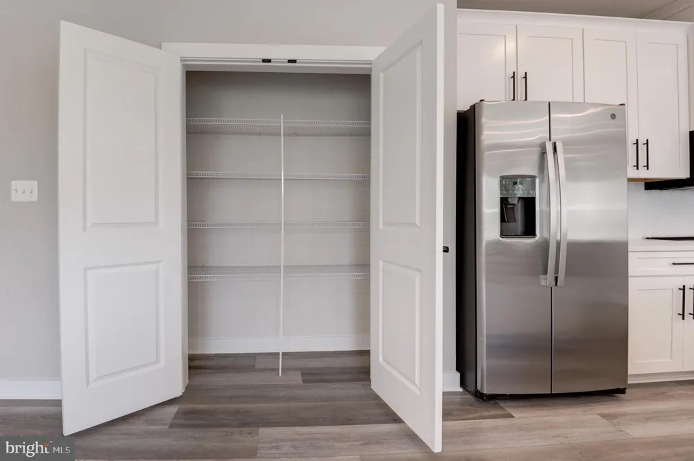 12875 MOSAIC PARK WAY #4-B Herndon, VA 20171