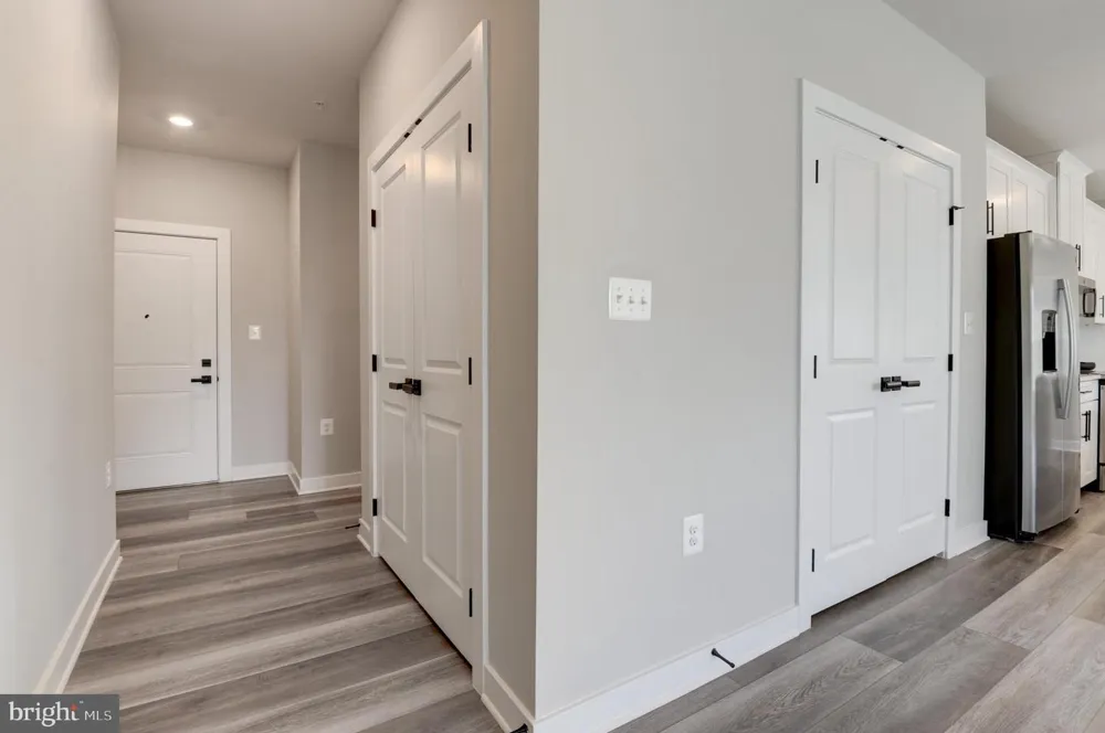 12875 MOSAIC PARK WAY #4-B Herndon, VA 20171