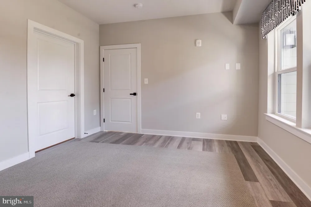 12875 MOSAIC PARK WAY #4-B Herndon, VA 20171