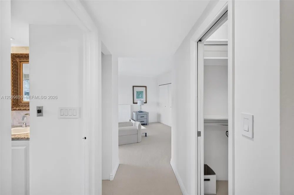 1000 Island Blvd #405 Aventura, FL 33160