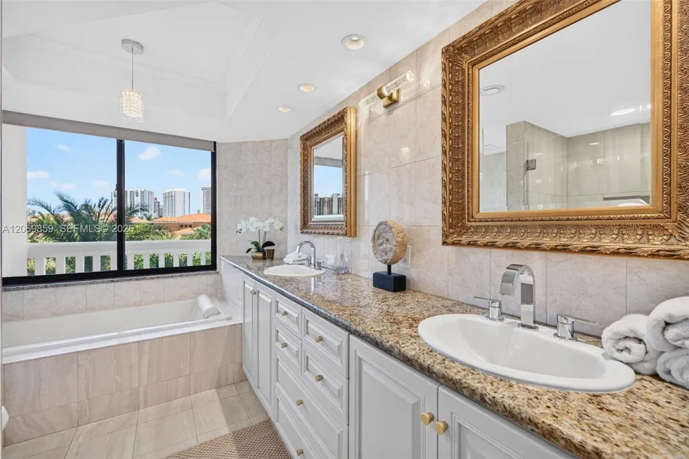 1000 Island Blvd #405 Aventura, FL 33160