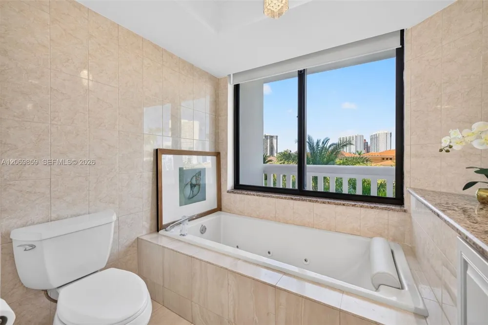 1000 Island Blvd #405 Aventura, FL 33160