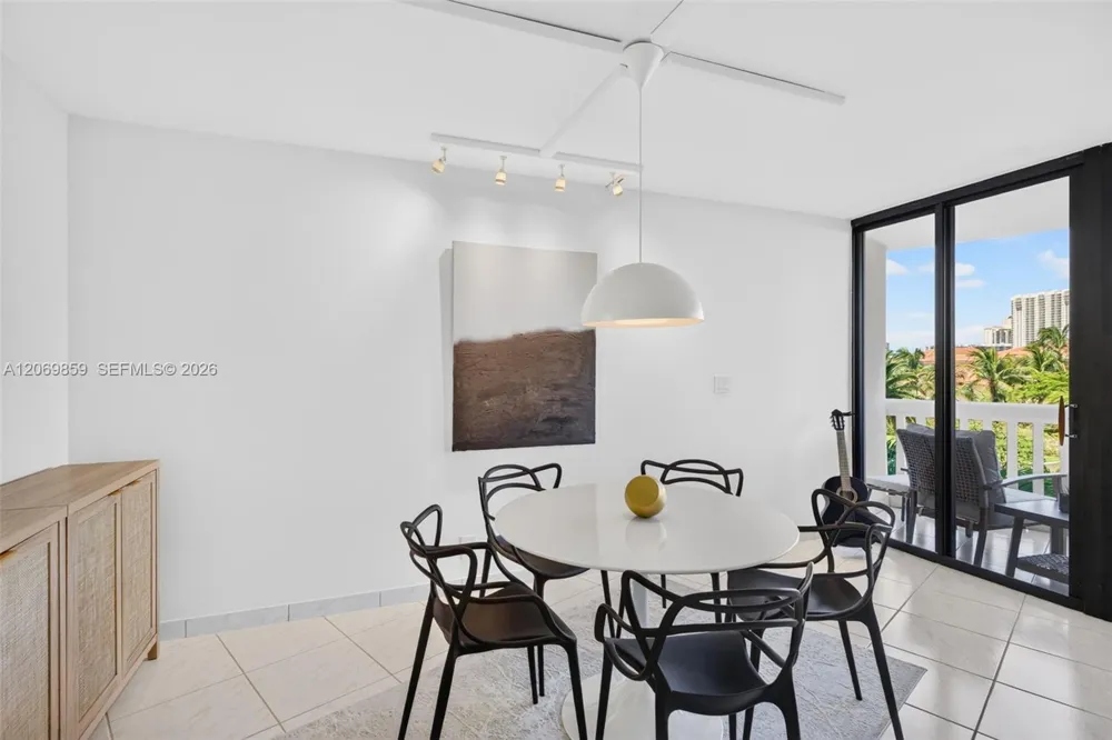 1000 Island Blvd #405 Aventura, FL 33160