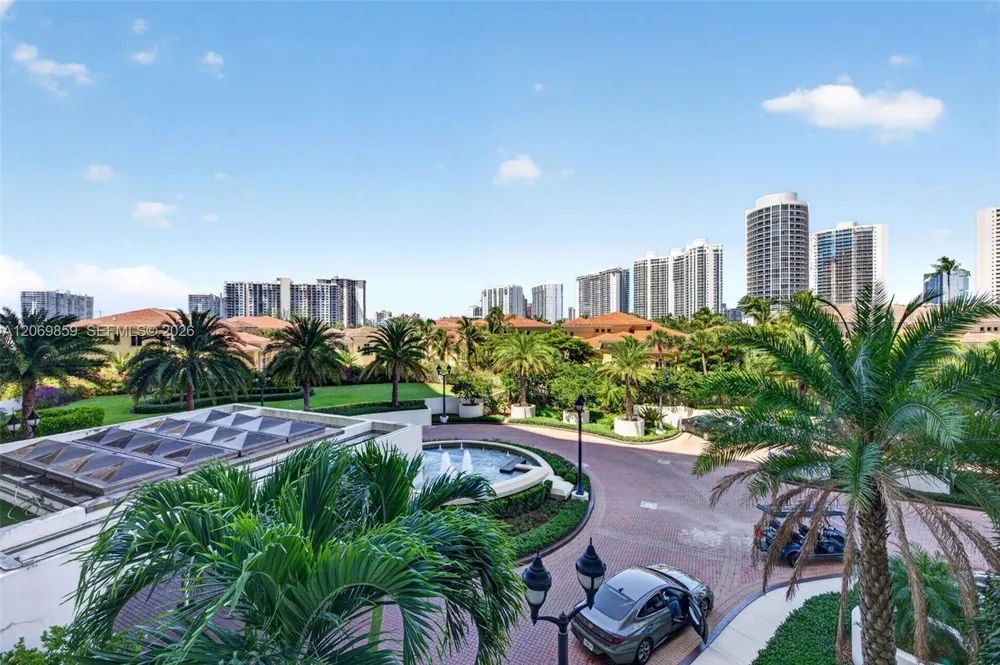 1000 Island Blvd #405 Aventura, FL 33160