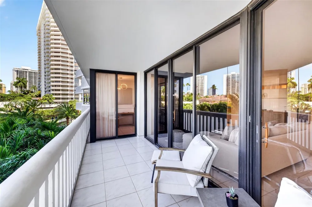 1000 Island Blvd #405 Aventura, FL 33160
