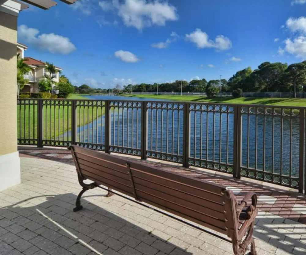 5021 VINE CLIFF WAY W Palm Beach Gardens, FL 33418