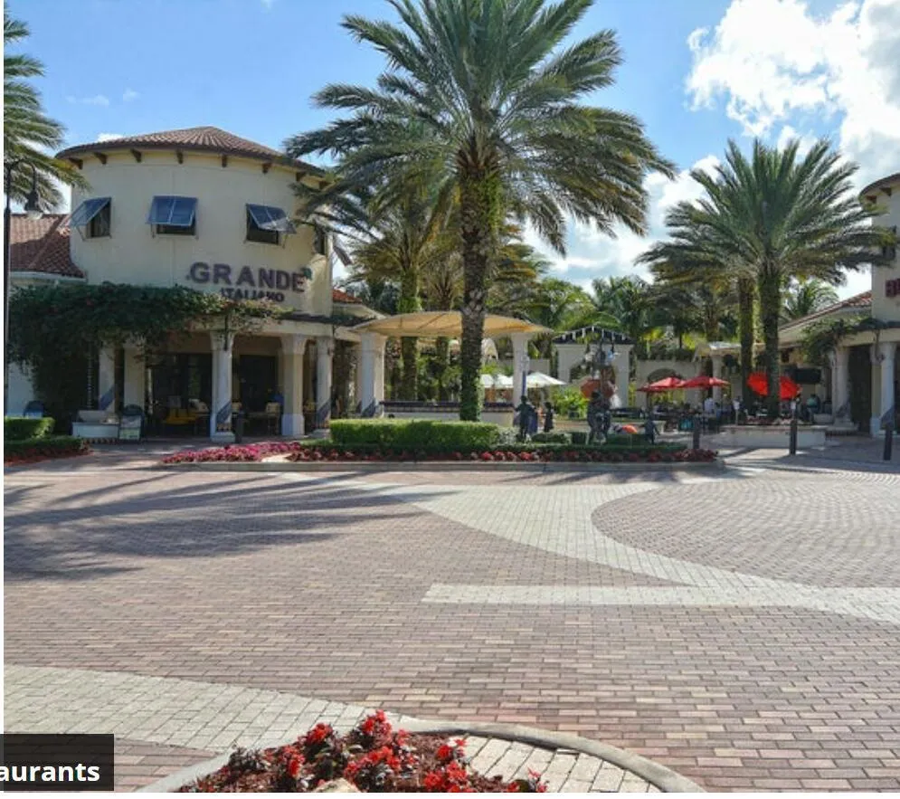 5021 VINE CLIFF WAY W Palm Beach Gardens, FL 33418