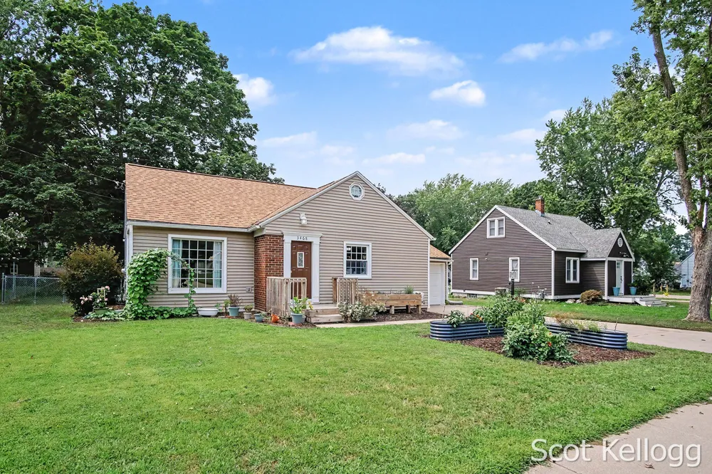3468 Hubbard Street Hamilton, MI 49419