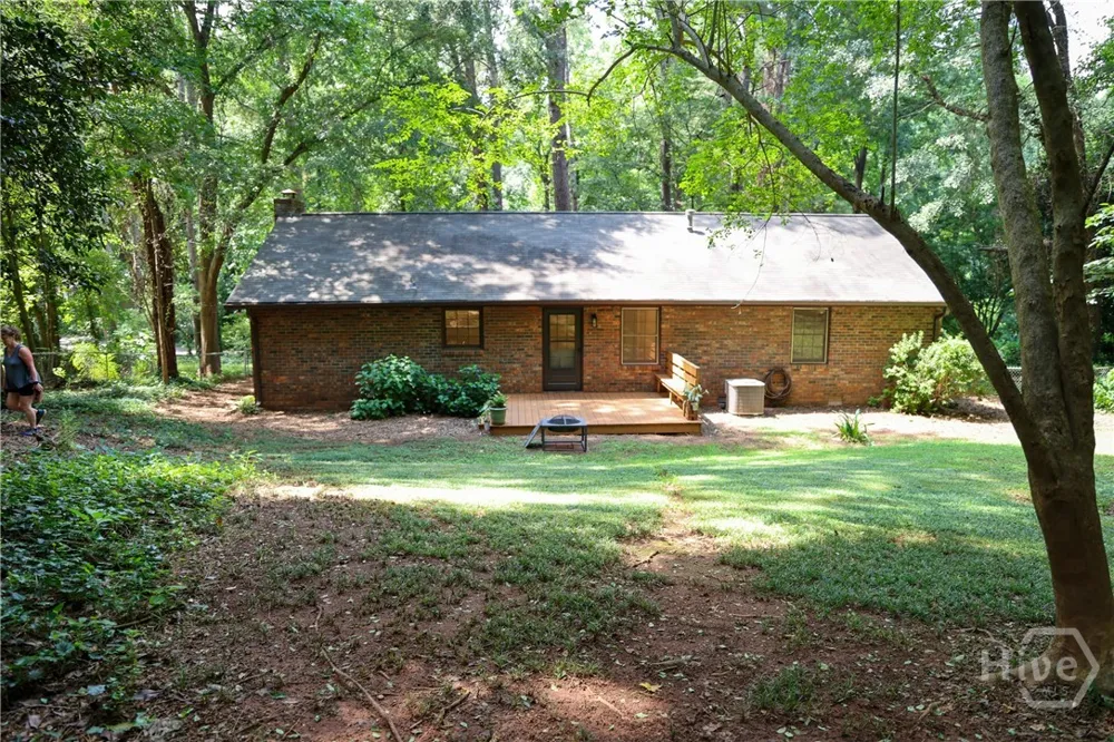 162 Crossbow Circle Winterville, GA 30683
