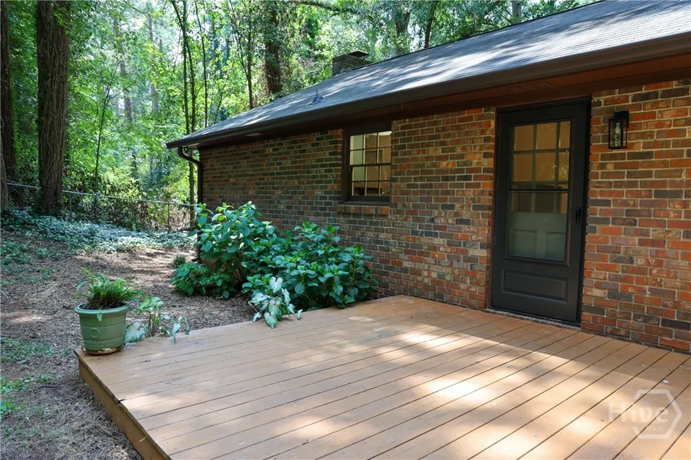 162 Crossbow Circle Winterville, GA 30683