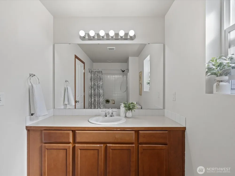 8402 61st Place NE Marysville, WA 98270