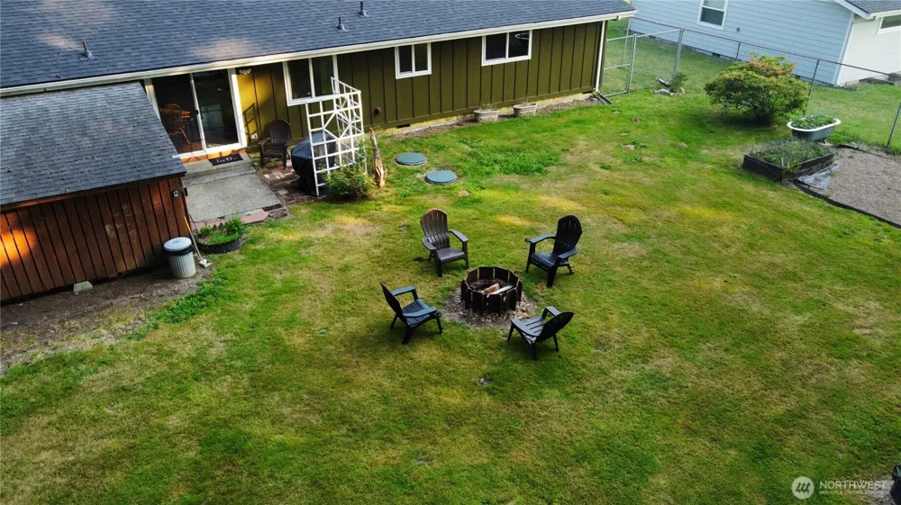 930 Robin Hood Loop Forks, WA 98331