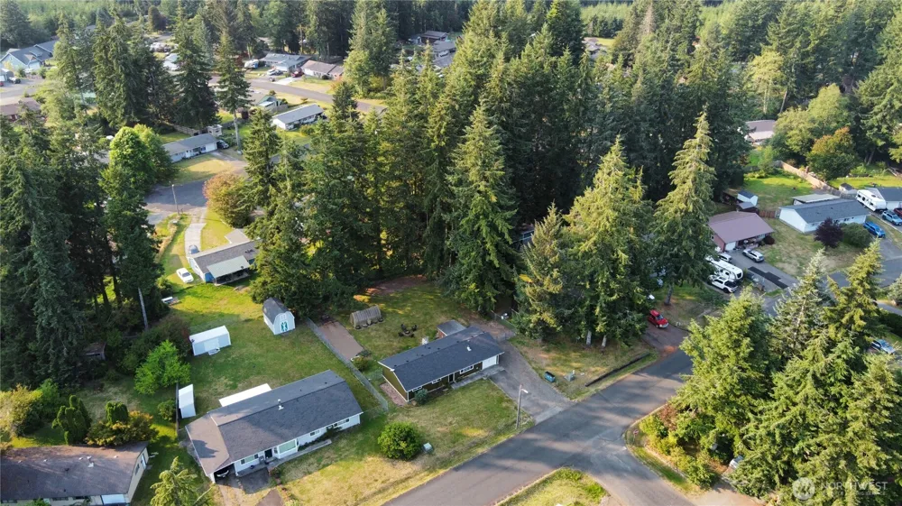930 Robin Hood Loop Forks, WA 98331
