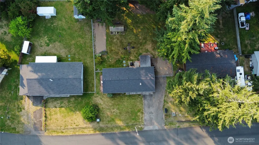 930 Robin Hood Loop Forks, WA 98331