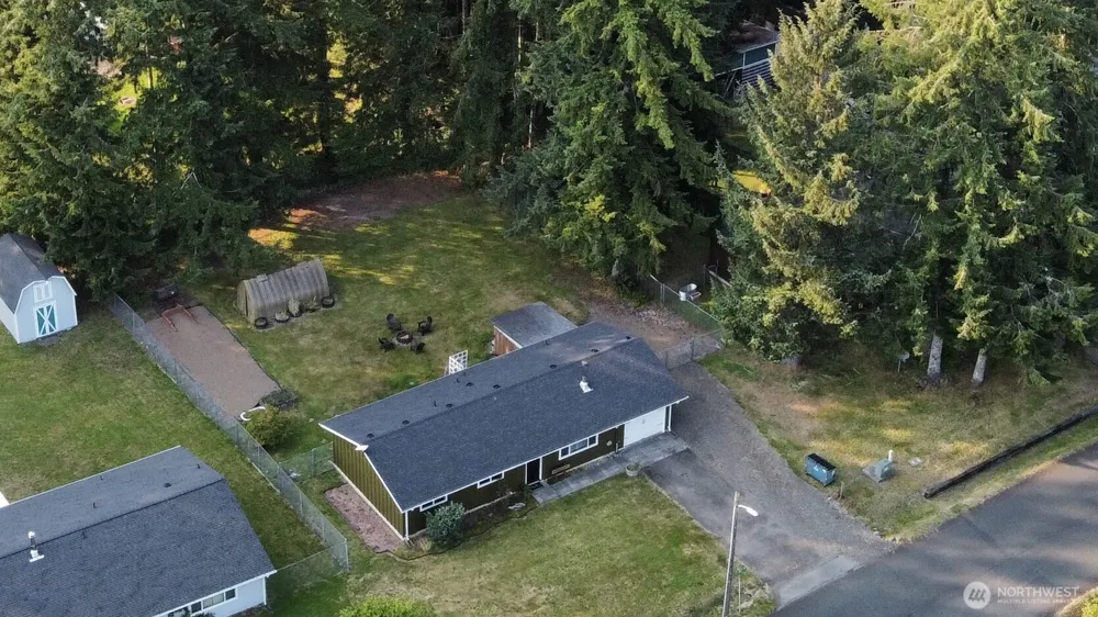 930 Robin Hood Loop Forks, WA 98331