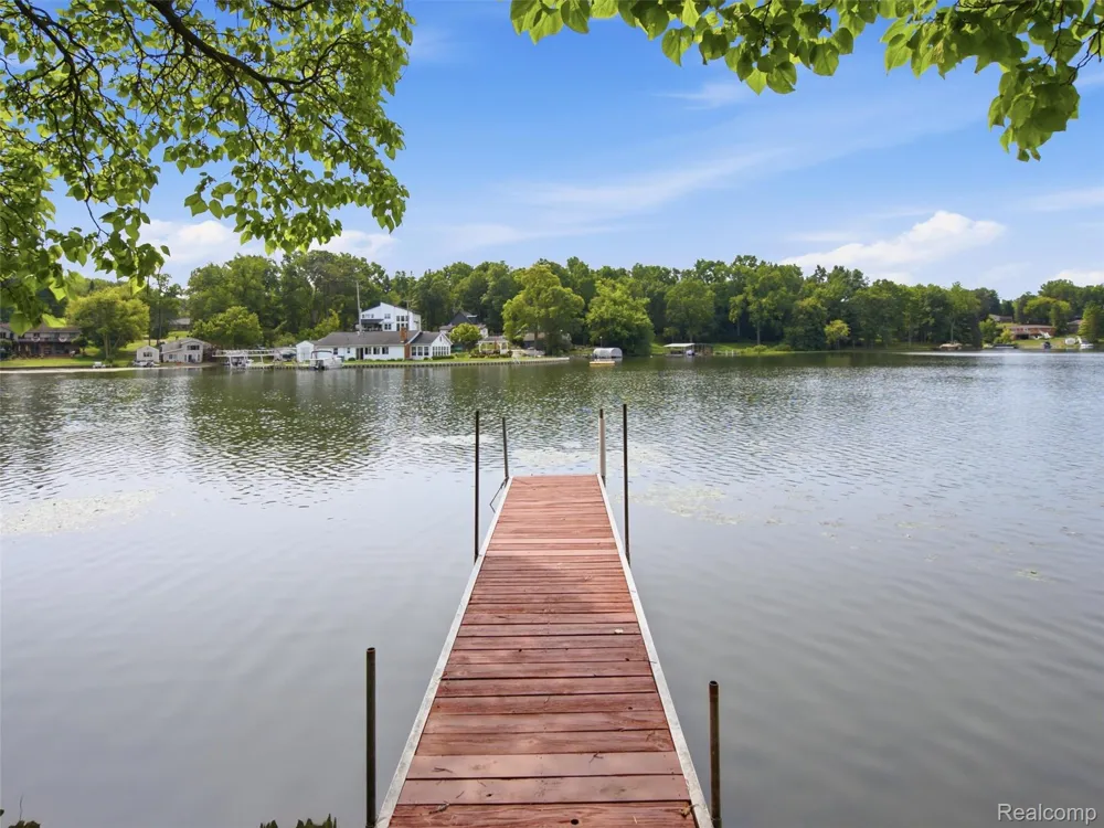 7389 Selma Drive Argentine Township, MI 48430
