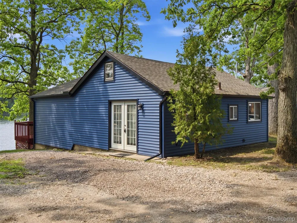 7389 Selma Drive Argentine Township, MI 48430