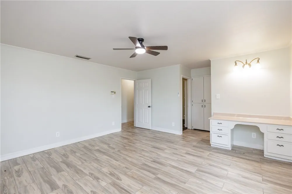 6702 Sahara Drive Corpus Christi, TX 78412