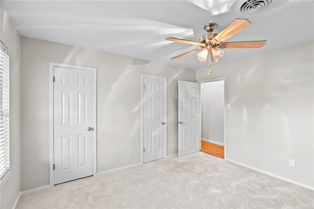 726 Meadowbrook Drive Corpus Christi, TX 78412