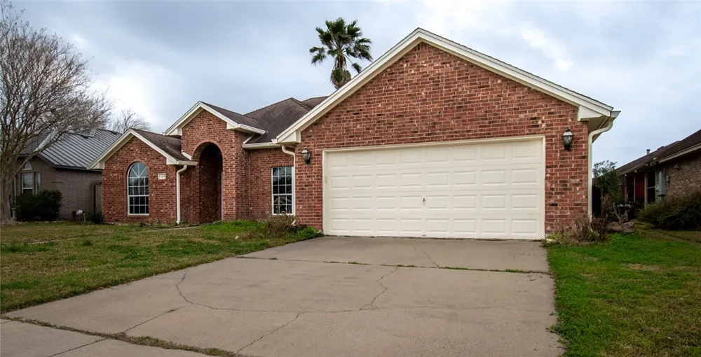 7013 Madiera Drive Corpus Christi, TX 78414