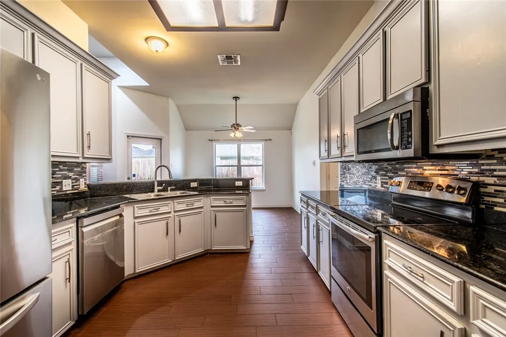 7013 Madiera Drive Corpus Christi, TX 78414