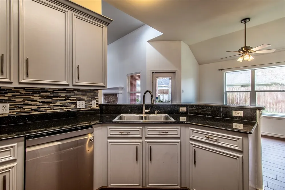 7013 Madiera Drive Corpus Christi, TX 78414