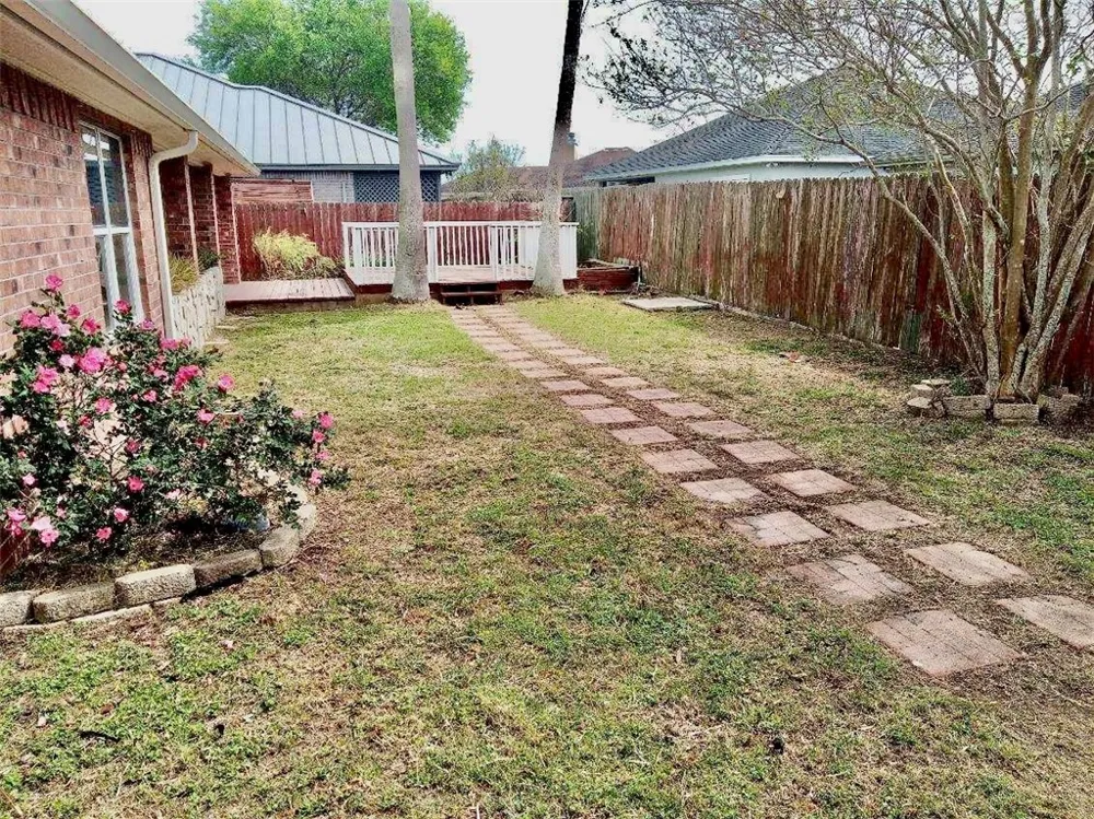 7013 Madiera Drive Corpus Christi, TX 78414