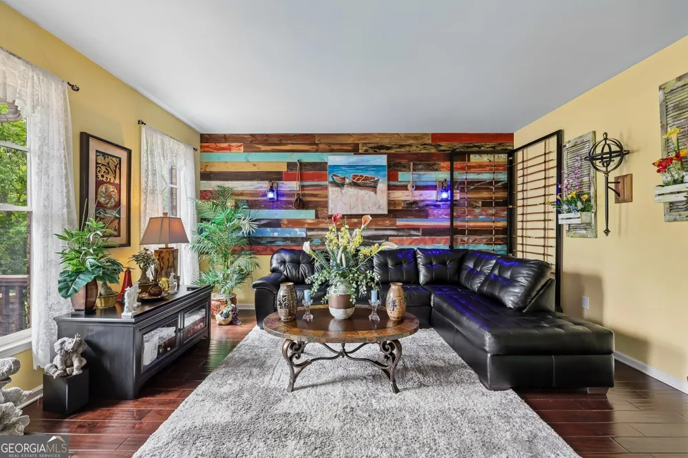 3769 Tupelo TRL Auburn, GA 30011