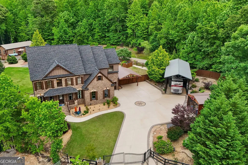 3769 Tupelo TRL Auburn, GA 30011