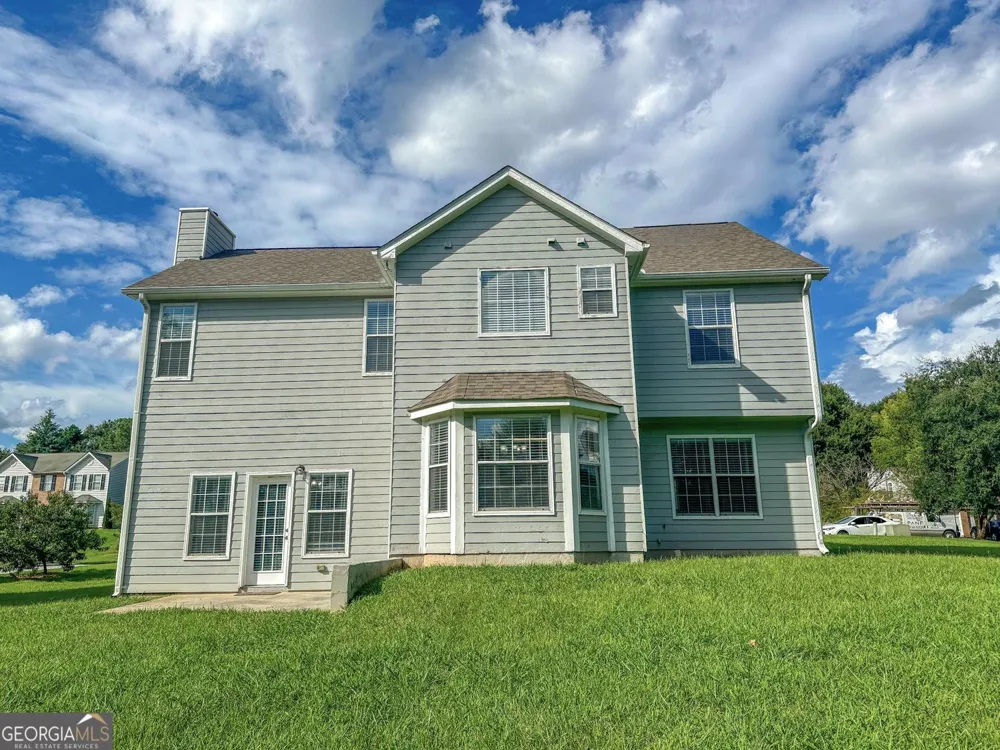 1070 Big Haynes DR Grayson, GA 30017
