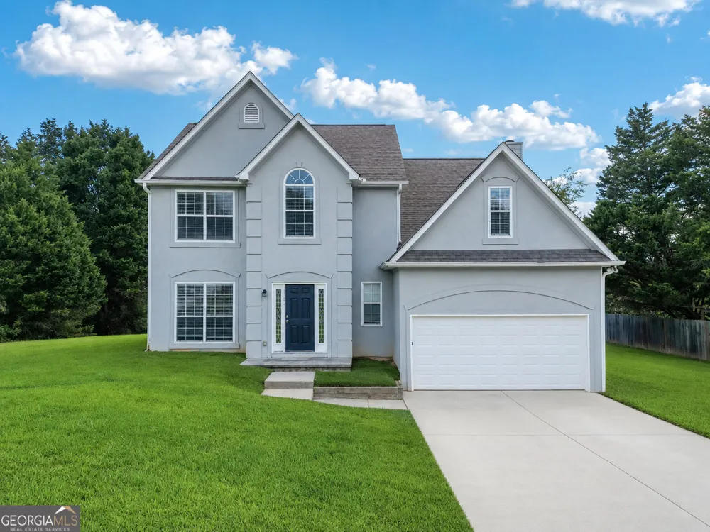 1070 Big Haynes DR Grayson, GA 30017