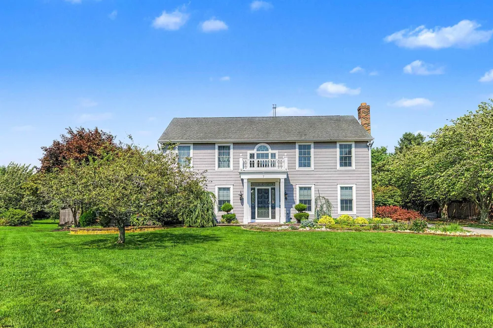 7 Heritage Dr Marmora, NJ 08223