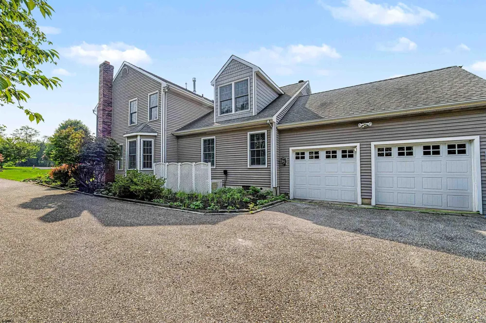 7 Heritage Dr Marmora, NJ 08223
