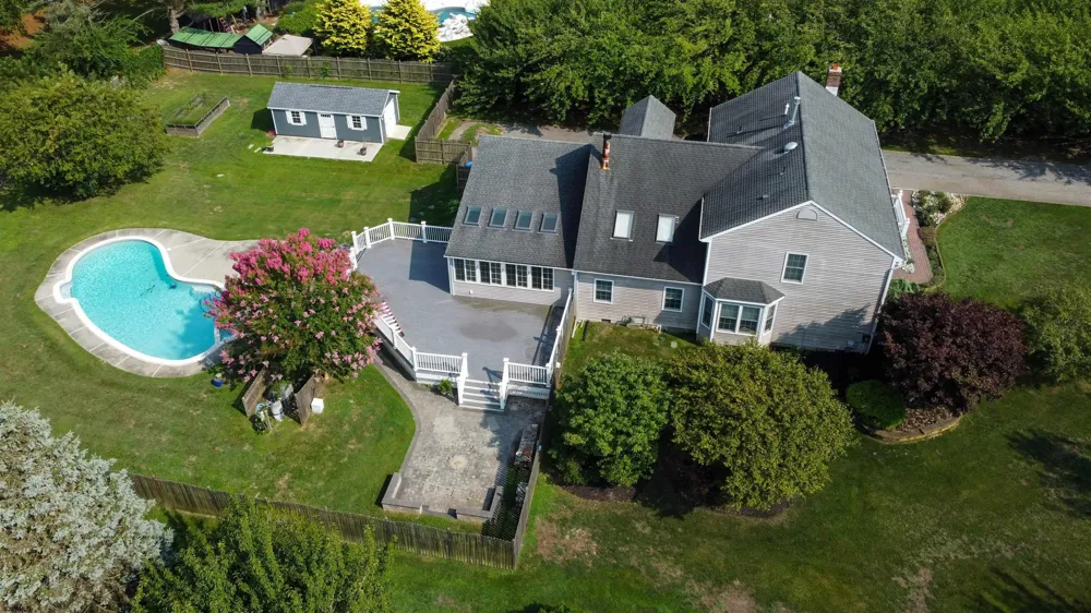 7 Heritage Dr Marmora, NJ 08223