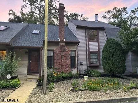 1201 N Main Street
