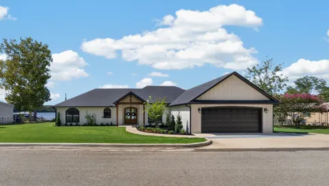 848 County Road 2275
