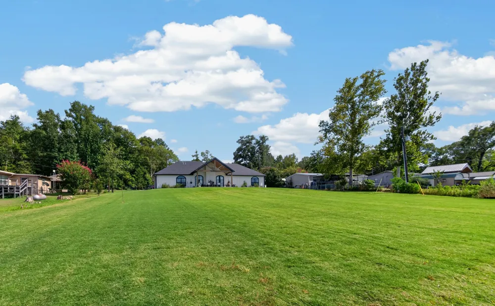 848 County Road 2275 Mineola, TX 75773