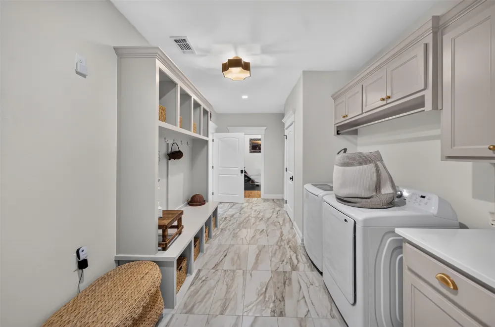 848 County Road 2275 Mineola, TX 75773