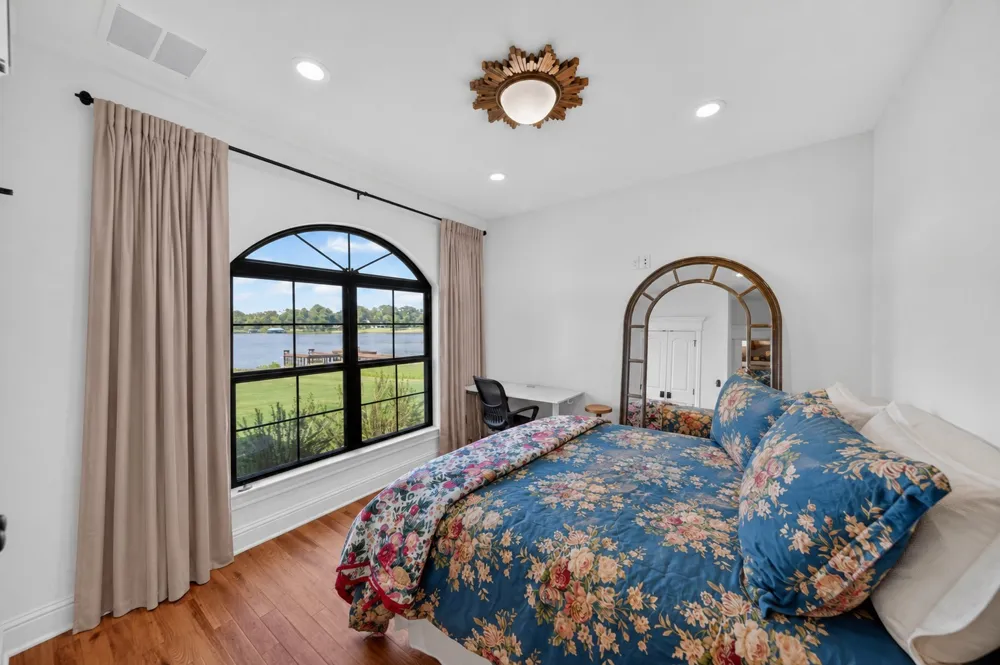 848 County Road 2275 Mineola, TX 75773