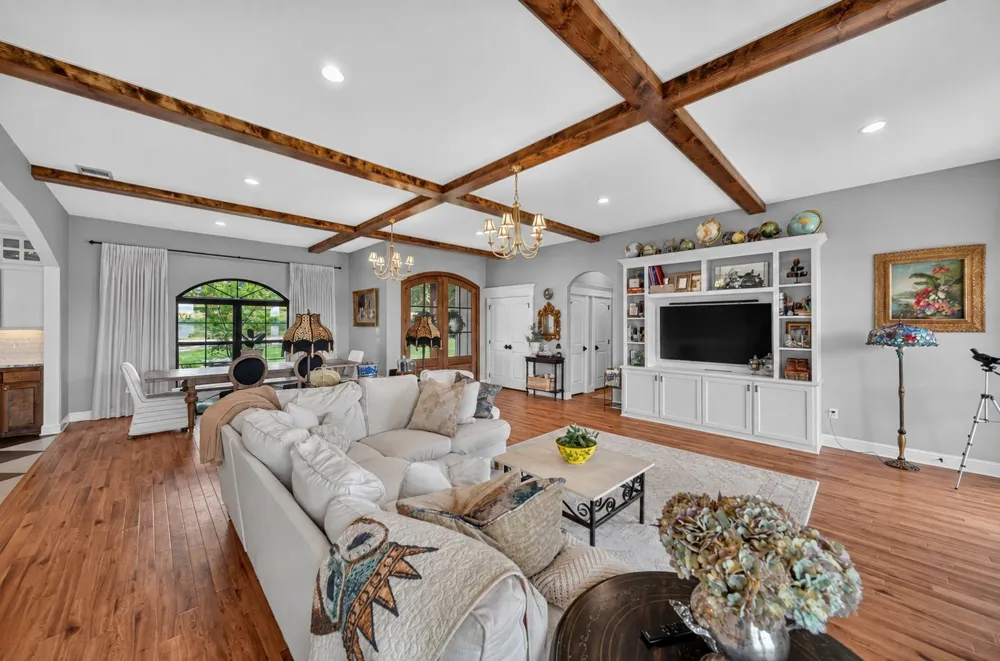 848 County Road 2275 Mineola, TX 75773