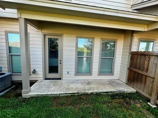 5100 Westgate Lane #103 Lumberton, TX 77657