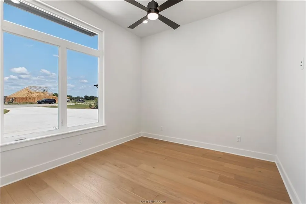 10276 Winnie Court Bryan, TX 77808