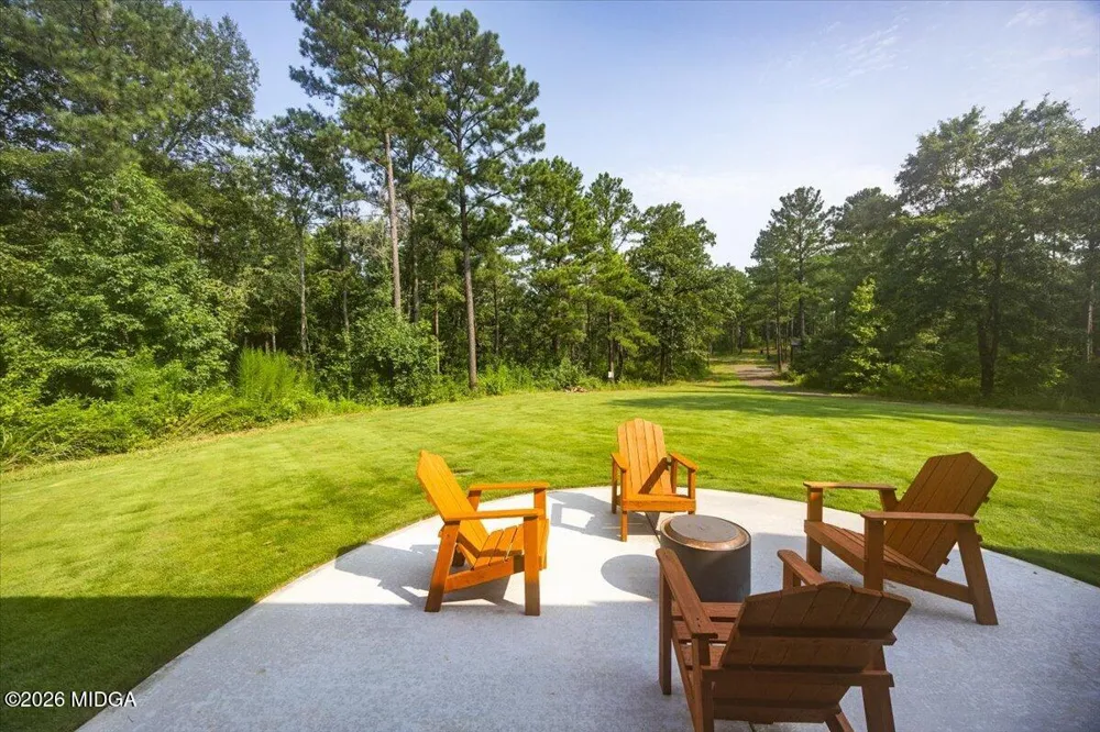 252 Rum Creek Pass Juliette, GA 31046