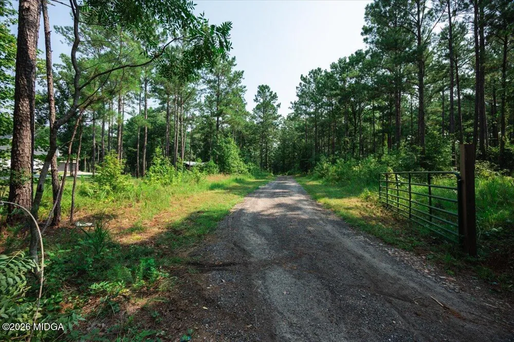 252 Rum Creek Pass Juliette, GA 31046