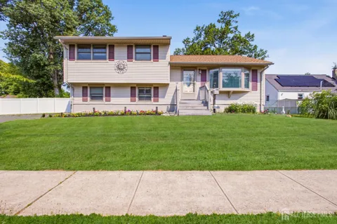 1852 W 5th Street