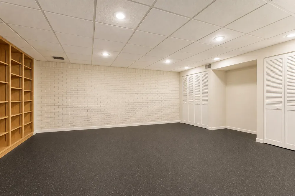 2161 Pauline Court Ann Arbor, MI 48103