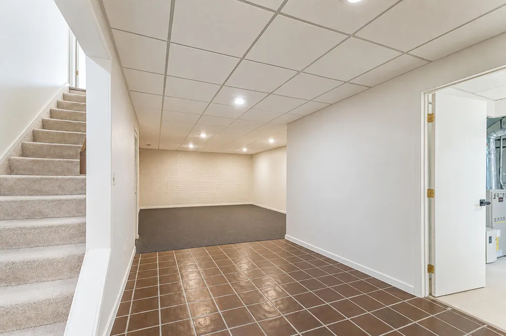 2161 Pauline Court Ann Arbor, MI 48103