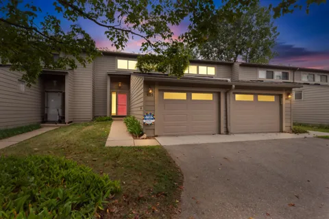 605 Watersedge Drive