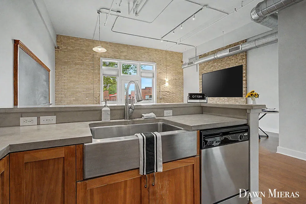 600 Broadway Avenue NW #124 Grand Rapids, MI 49504